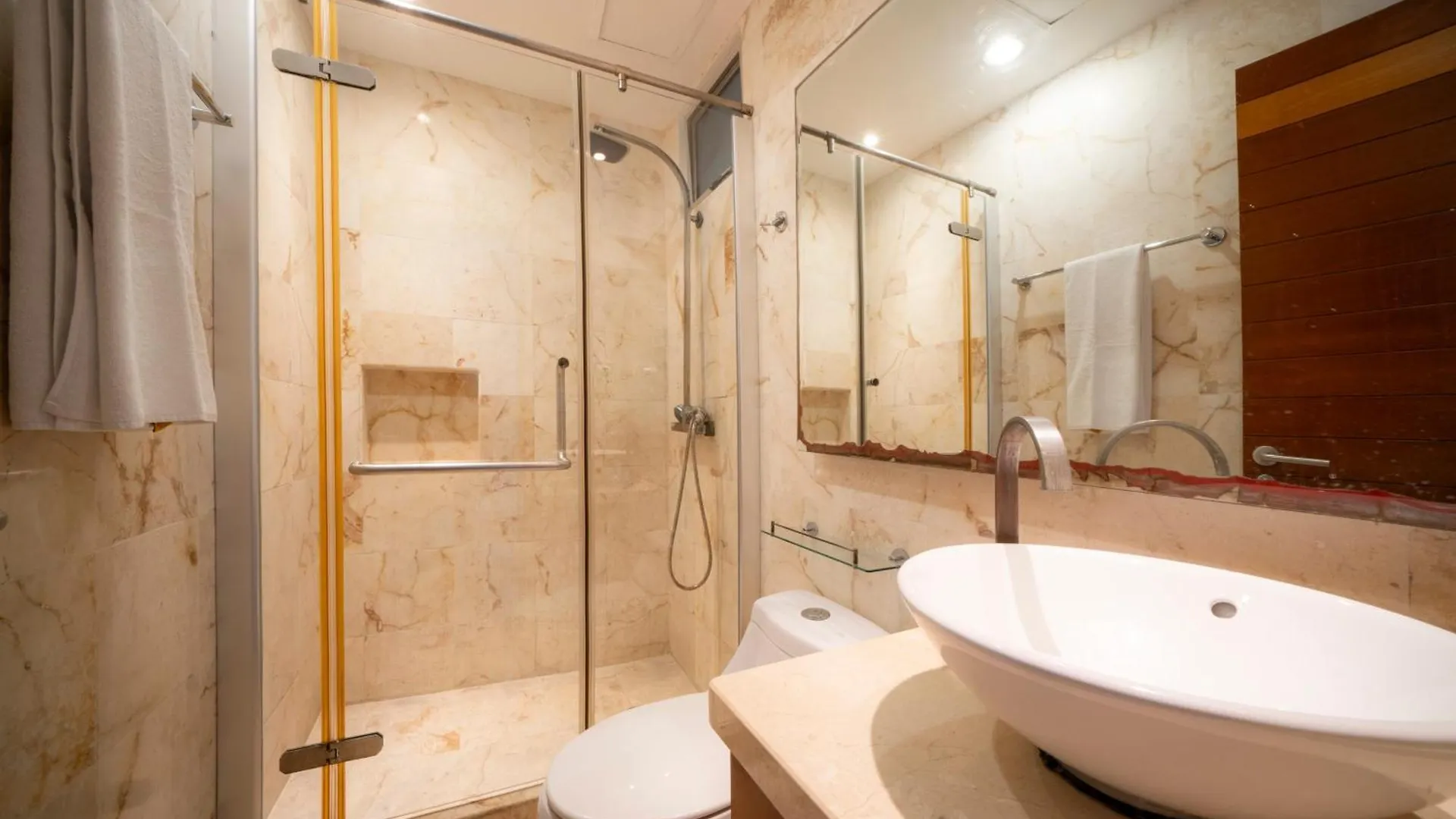 Beachfront Penthouse With 3 Bedrooms & Ocean View - Las Nubes Playa del Carmen