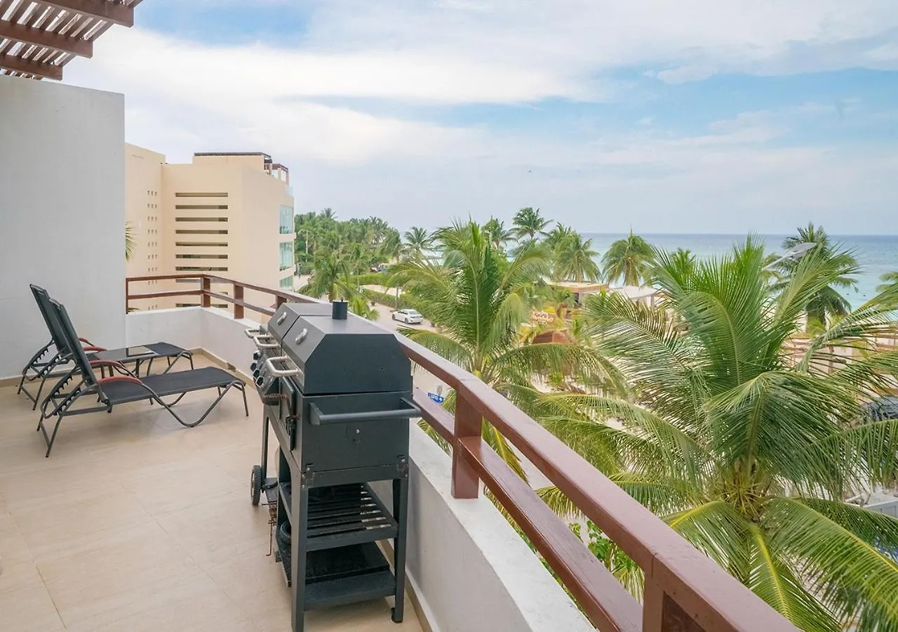Beachfront Penthouse With 3 Bedrooms & Ocean View - Las Nubes Playa del Carmen 0*,